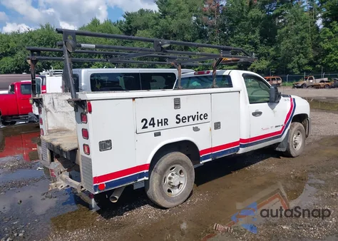 2007 Chevrolet Silverado 2500Hd Work Truck z USA, uszkodzony, nr VIN 1GBHC24K07E543965